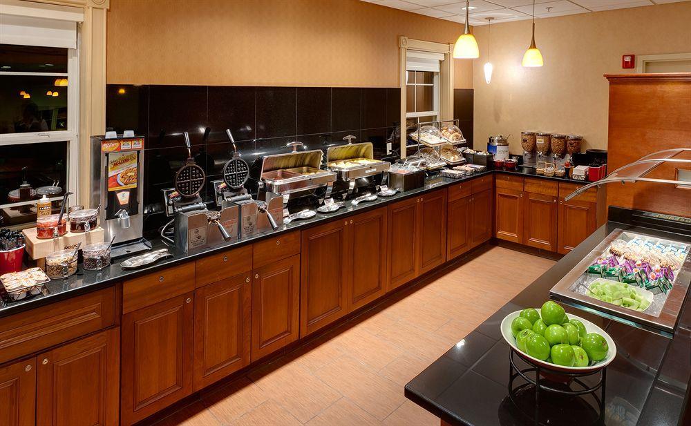 Residence Inn By Marriott Boston Brockton/Easton Экстерьер фото